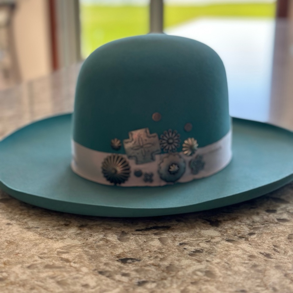 Old Pawn hat